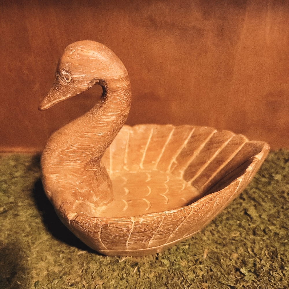 Wooden Swan Ring/ change Dish